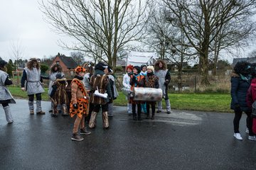 Bild 8 - Latuff Umzug